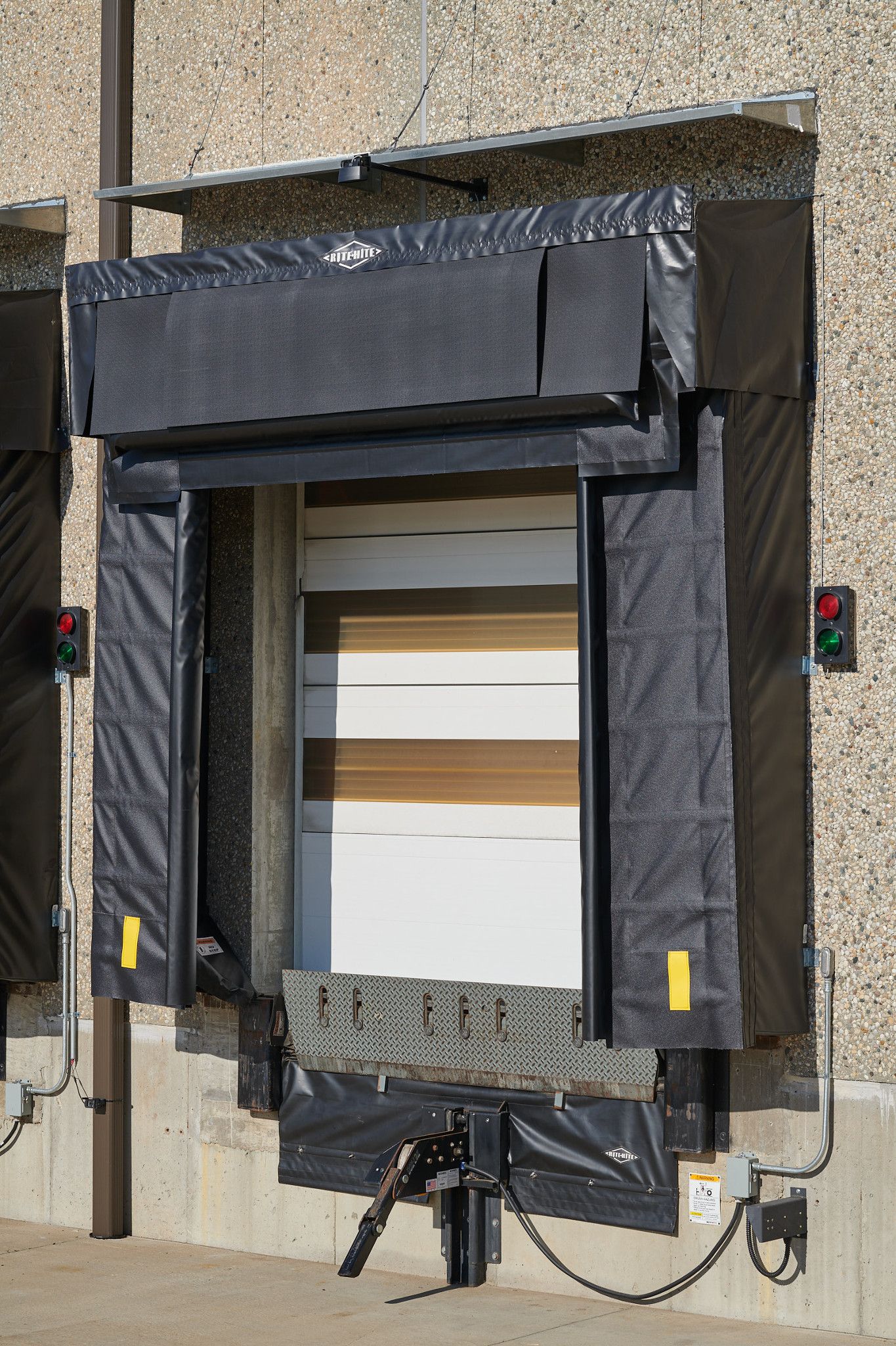 Dock Seals & Shelters